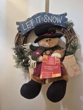 Home Accents Holiday 'Let It Snow' Snowman Wreath - Black, Green, Red